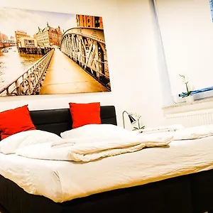 Reeperbahn Apartment Hamburg