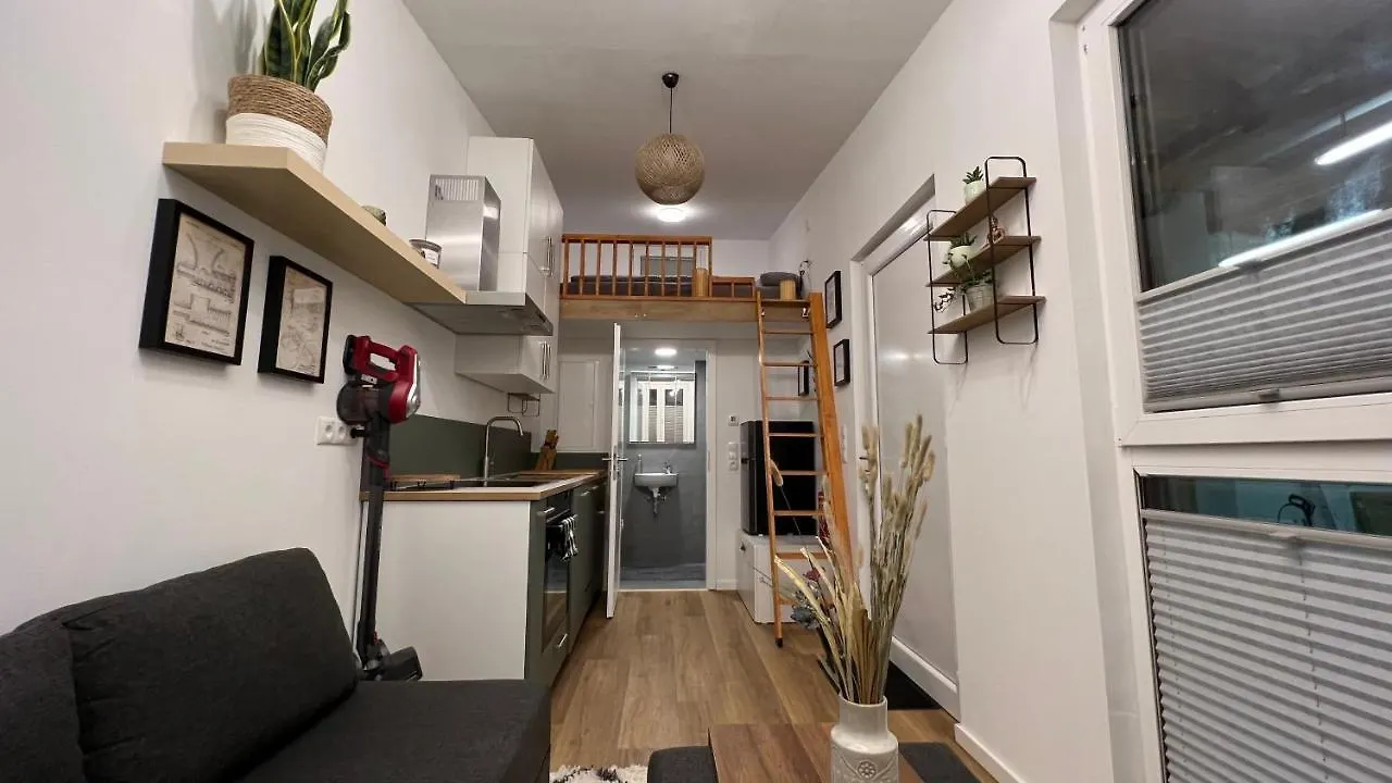 הקונטקטים של Tiny House Zentral In Historischer Werkstatt